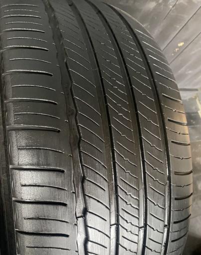 Michelin Primacy Tour A/S 245/45 R19 и 275/40 R19