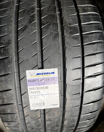 Michelin Pilot Sport 4 S 305/30 R20