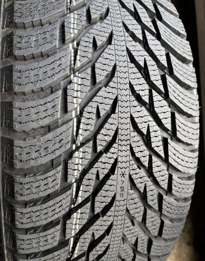 Nokian Tyres Hakkapeliitta R3 225/45 R18