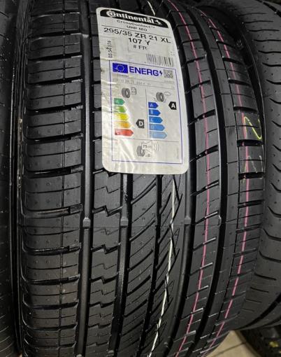 Continental ContiCrossContact UHP 295/35 R21