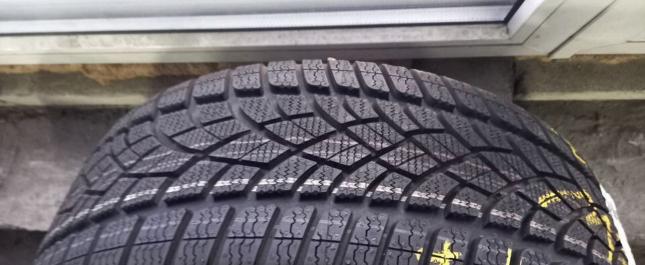 Dunlop SP Winter Sport 3D 215/40 R17 87V