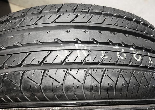 Yokohama dB Decibel E70 215/60 R16