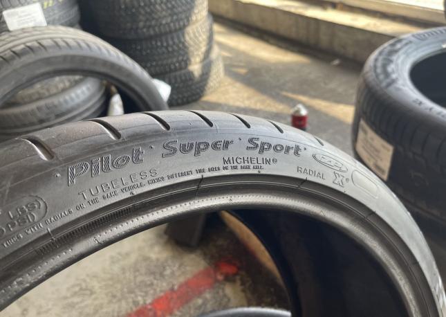 Michelin Pilot Super Sport ZP 245/35 R21 96Y