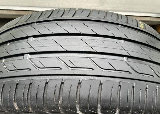 Bridgestone Turanza T001 215/55 R17 94V