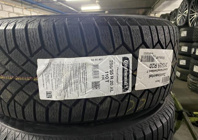 Continental ContiVikingContact 7 255/55 R20 110T