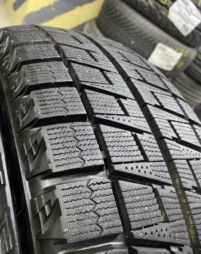 Bridgestone Blizzak Revo GZ 195/65 R15