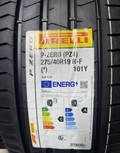 Pirelli P Zero PZ4 245/45 R19 и 275/40 R19 Y