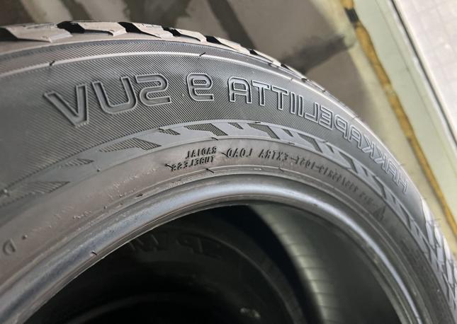 Nokian Tyres Hakkapeliitta 9 235/55 R19