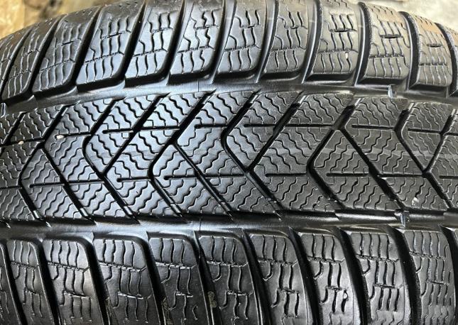 Pirelli Winter Sottozero 3 245/45 R18