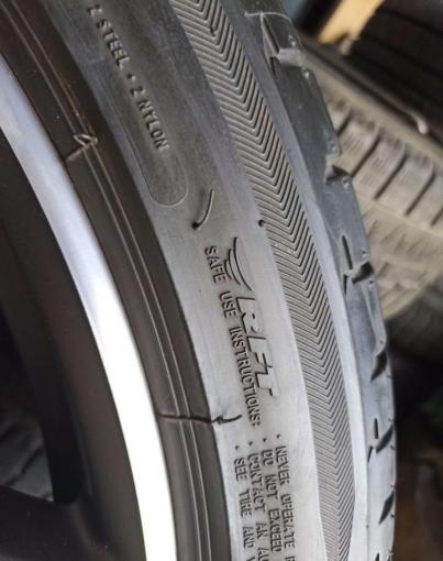 Bridgestone Potenza Sport 275/35 R20 и 245/40 R20