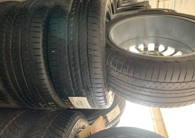 Goodyear Eagle F1 Asymmetric SUV 4x4 295/40 R22