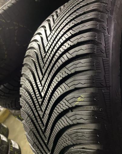 Michelin Alpin 5 205/50 R17