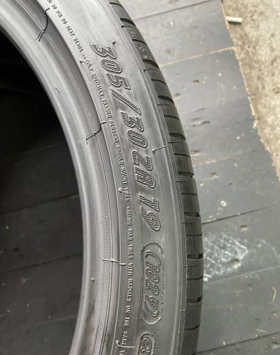 Michelin Pilot Sport 2 305/30 R19