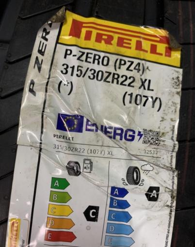 Pirelli P Zero Gen-2 275/35 R22 и 315/30 R22