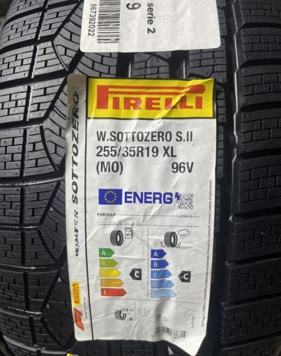 Pirelli Winter Sottozero II 255/35 R19 96V