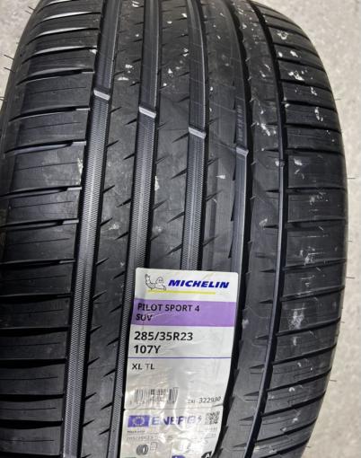 Michelin Pilot Sport 4 SUV 285/35 R23