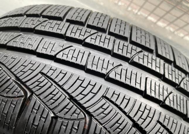 Pirelli Winter Sottozero II 225/45 R18 и 255/40 R18 V