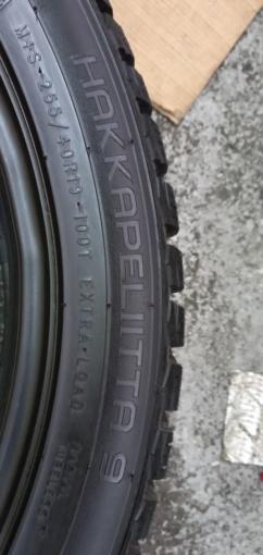 Nokian Tyres Hakkapeliitta 9 255/40 R19 100T