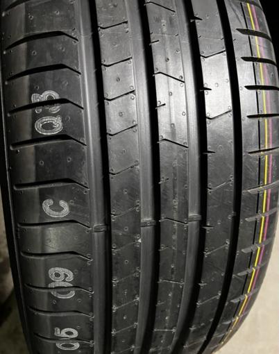 Pirelli P Zero PZ4 265/50 R19