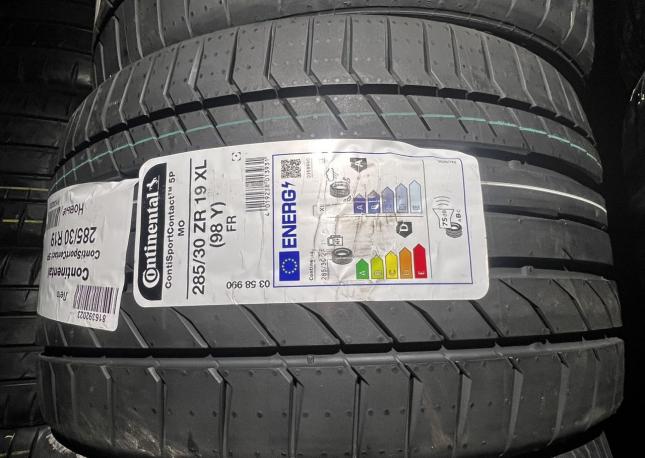 Continental ContiSportContact 5P 285/30 R19