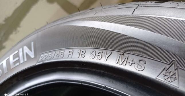 Vredestein Wintrac Xtreme S 225/45 R18