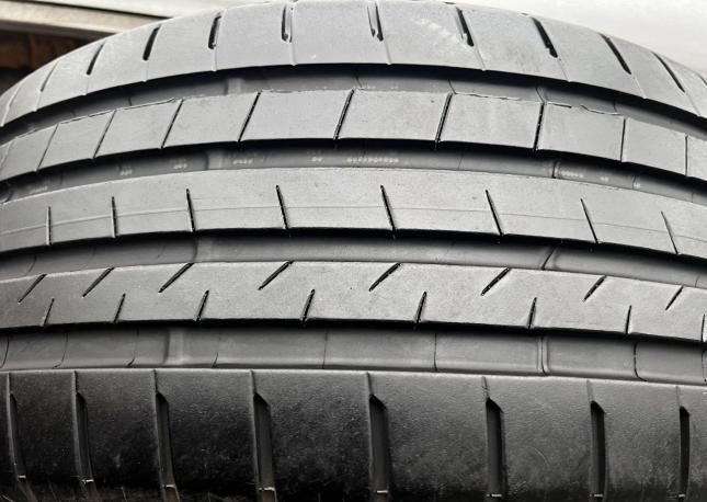 Bridgestone Alenza 001 235/50 R19