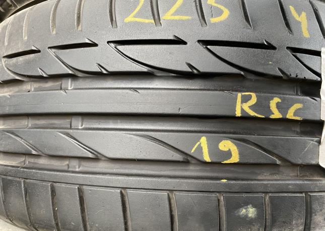 Bridgestone Potenza S001 255/35 R19 и 225/40 R19 92Y