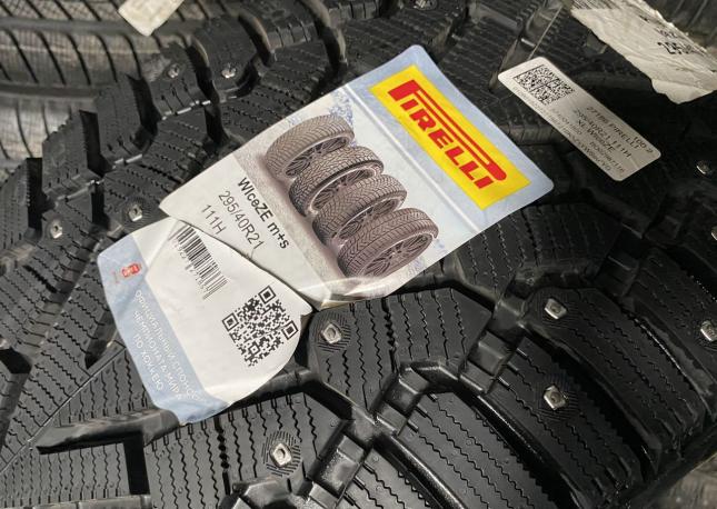 Pirelli Ice Zero 295/40 R21 111H