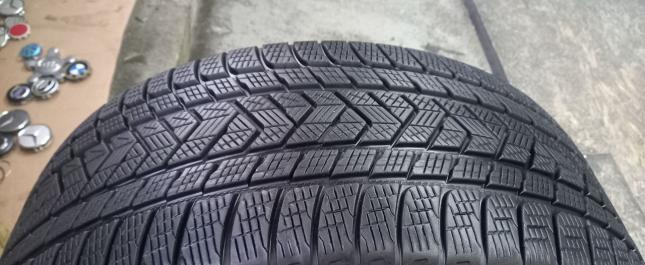 Pirelli Scorpion Winter 265/40 R22 106W
