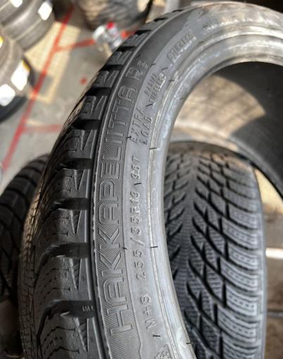 Nokian Tyres Hakkapeliitta R3 SUV 255/35 R19 и 225/40 R19