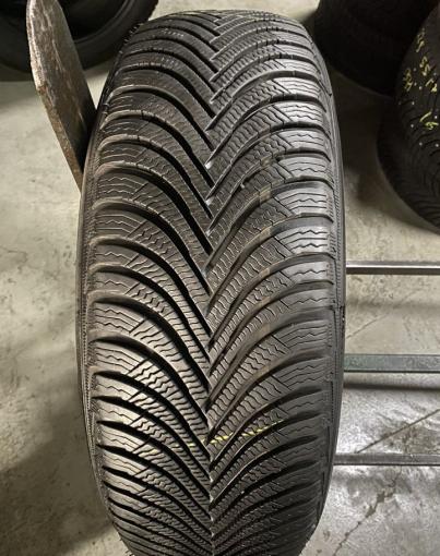 Michelin Alpin 5 215/65 R17