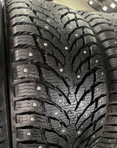 Nokian Tyres Hakkapeliitta 9 245/45 R18