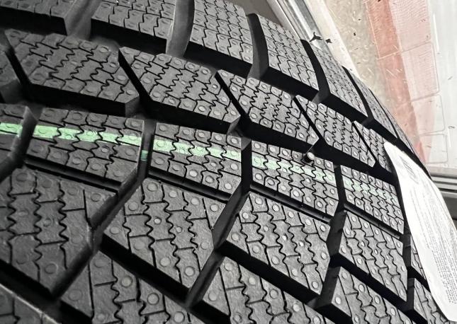 Continental ContiWinterContact TS 850P SUV 275/35 R20