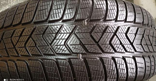 Pirelli Scorpion Winter 245/45 R18