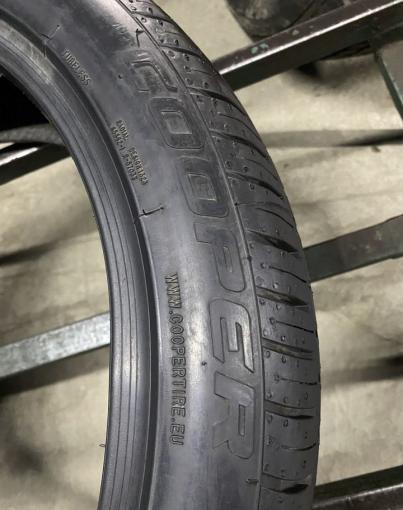 Cooper Zeon CS8 215/45 R17