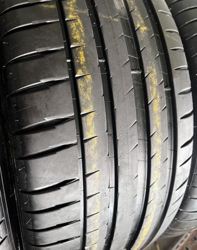 Michelin Pilot Sport 4 255/45 R18