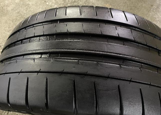 Michelin Pilot Super Sport 245/40 R18 97Y