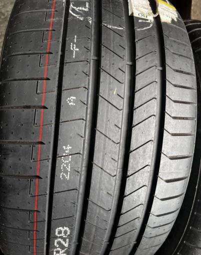 Pirelli P Zero PZ4 275/35 R20 и 285/35 R20