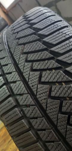 Continental ContiWinterContact TS 850 P 235/40 R19 96V