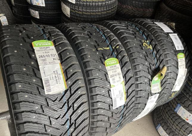 Nokian Tyres Hakkapeliitta 8 SUV 265/40 R21