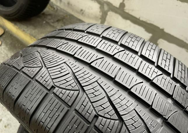 Pirelli Winter Sottozero 240 Serie II 275/40 R19 105V