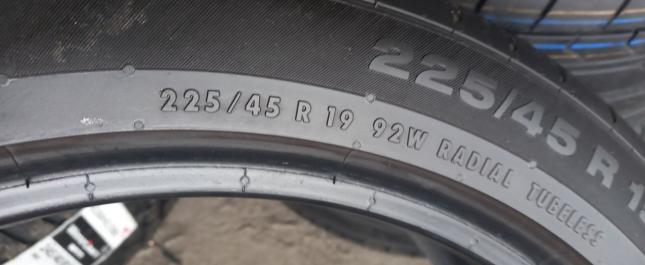 Continental ContiSportContact 5 225/45 R19 92W