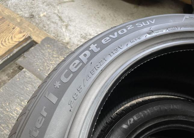 Hankook Winter I&#39;Cept Evo2 W320A SUV 285/45 R21 113V