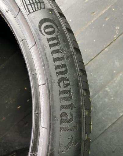 Continental AllSeasonContact 255/35 R19