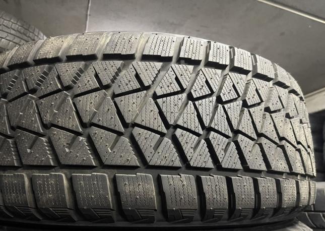 Bridgestone Blizzak DM-V2 275/50 R20 113S