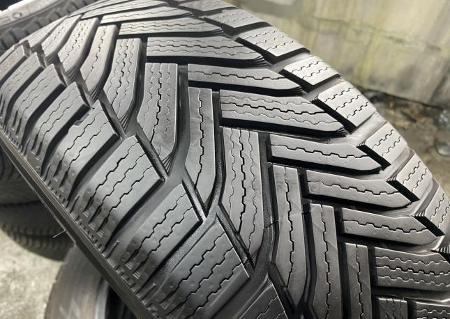 Michelin Alpin 6 205/55 R16 91H