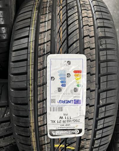 Continental ContiCrossContact UHP 295/40 R21