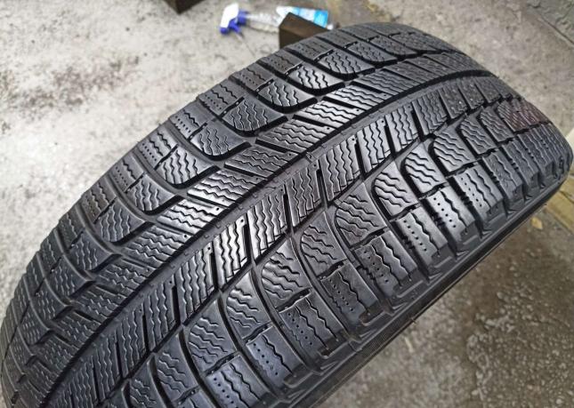 Michelin X-Ice 215/55 R16