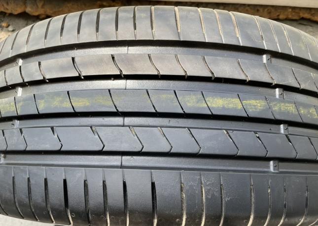 Kumho Ecsta HS51 205/45 R17 88V