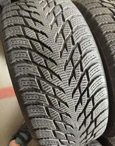 Nokian Tyres Hakkapeliitta R3 225/40 R19 и 255/35 R19